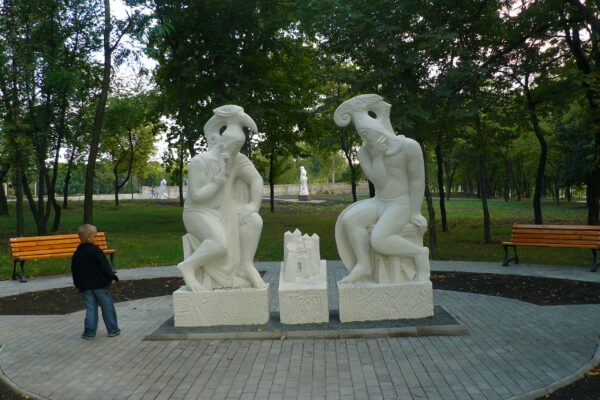 Хiд конем Донецьк 2013 вапняк